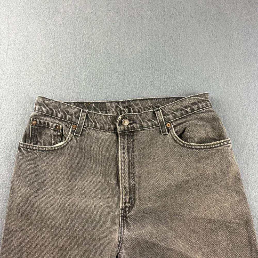 Vintage Levis 16551 Jeans Women's 32x31 Black High Rise Tapered Mom USA Made